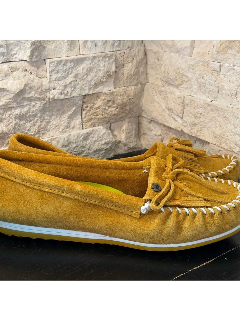 Minnetonka KITTY Plus Suede Southwestern Moccasins Shoes Loafers Yellow 9.5 - Picture 10 of 10
